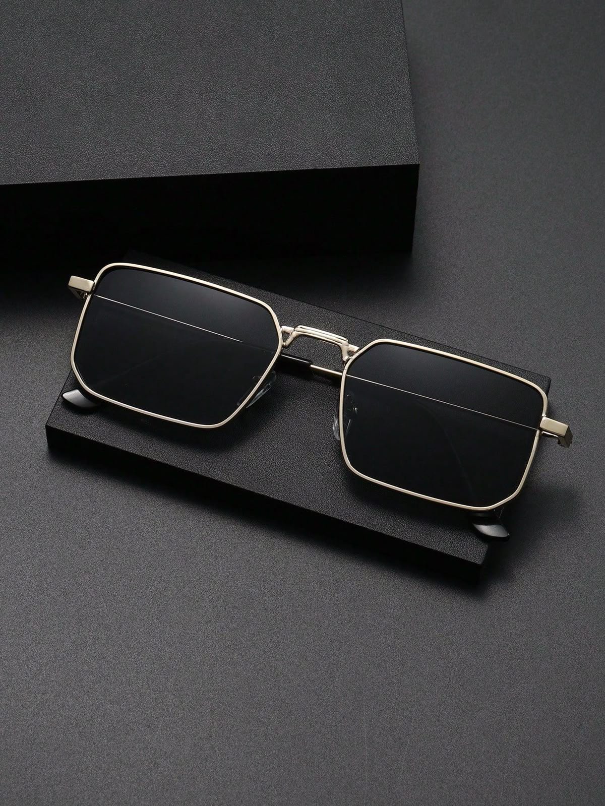 MEN'S SUNGLASSES
