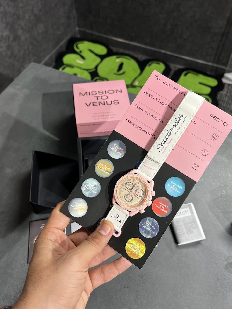 Swatch X Omega Bioceramic Moonswatch Mission To The Moon Venus With Kit - Image 4