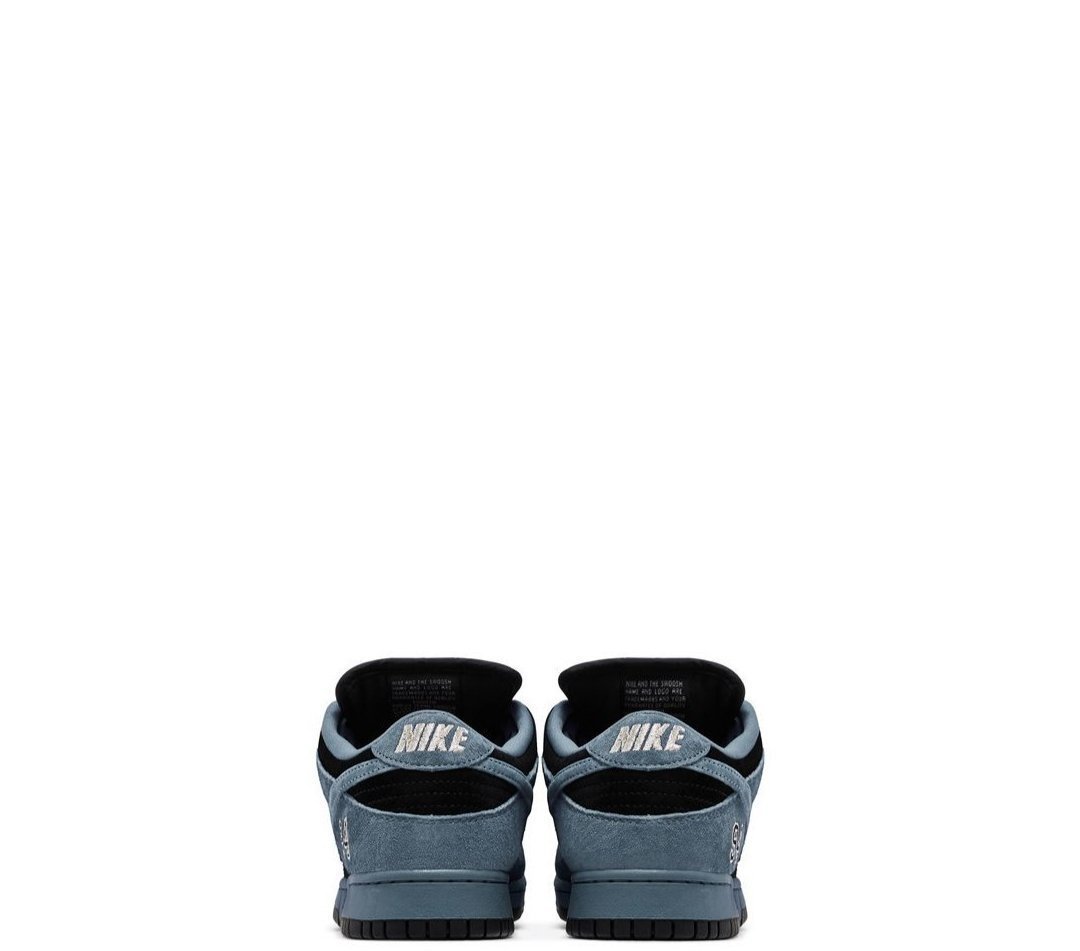 Supreme x Nike Dunk Low SB 'Ocean Fog' - Image 4