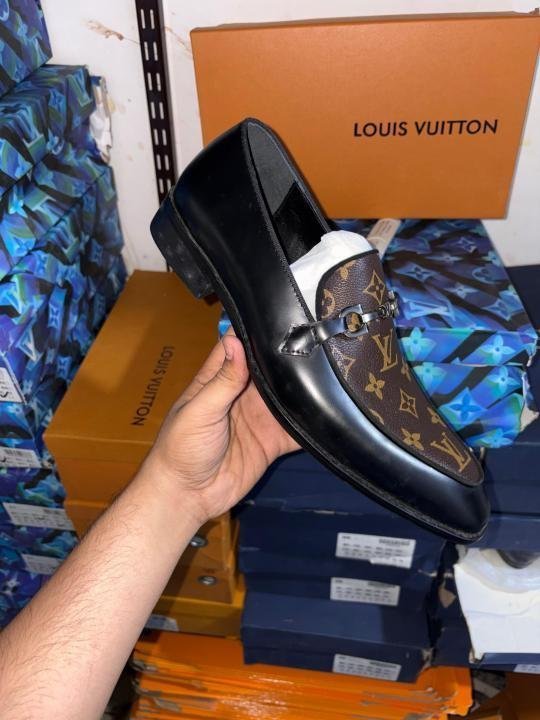 LOUISS VUITTON premium italian party loafer - Image 4