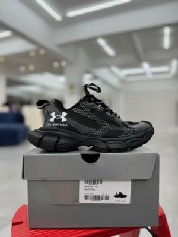 BALENCIAG.A 3 XL X UNDE.R ARMOUR BLACK - Image 5