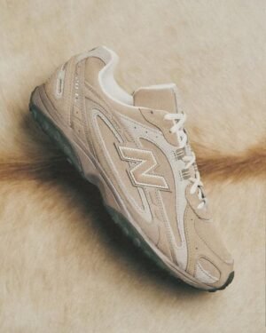 New Balanc_ee 204L Mushroom Arid Stone