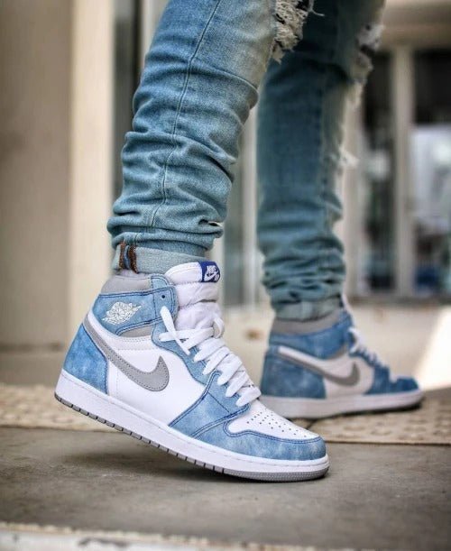Branded Hyper Royal Retro 1 Sneakers High Ankle - Image 2