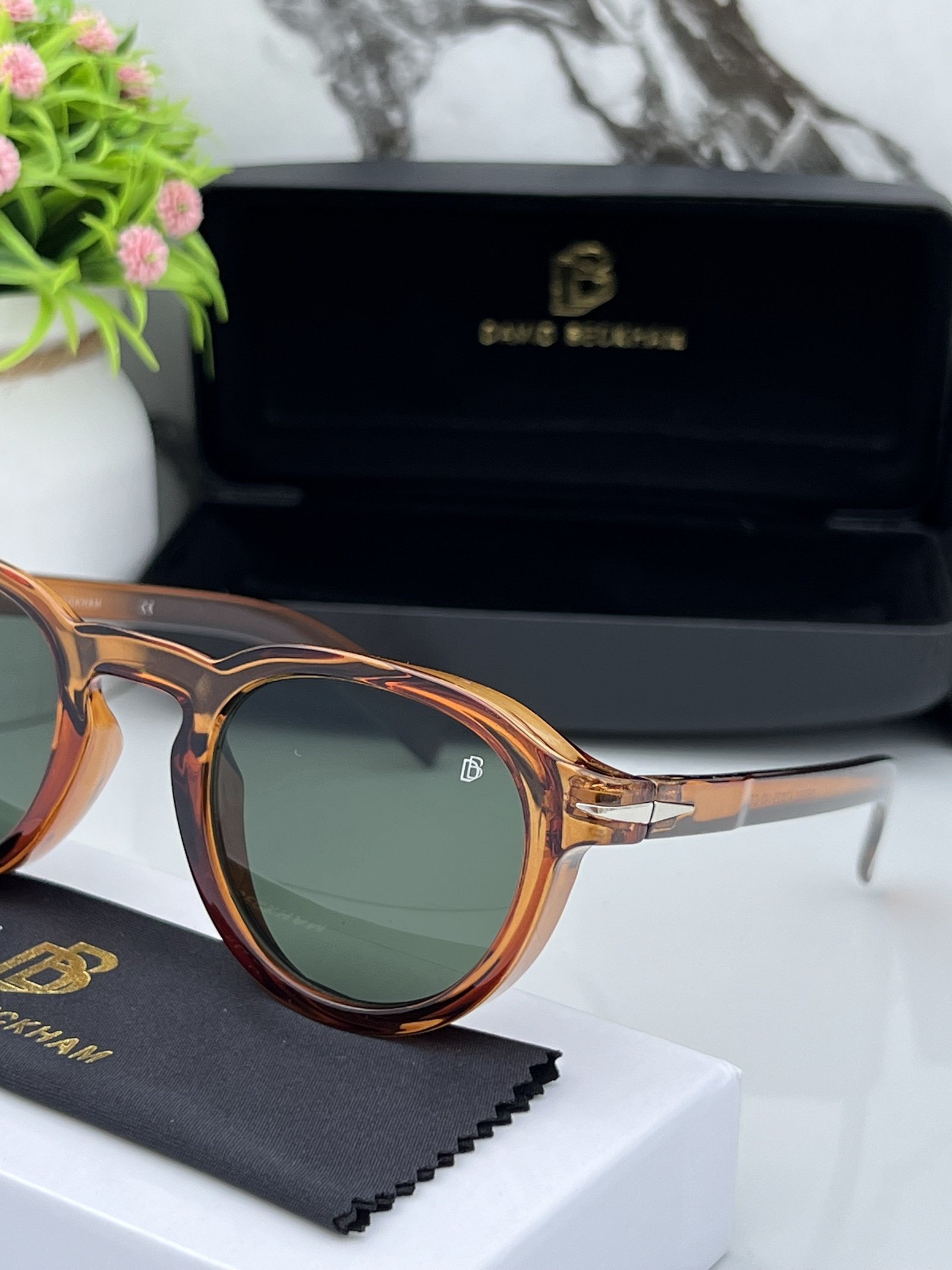 Branded Db Round Brown Green Sunglasses (With Original Kit) - Image 4