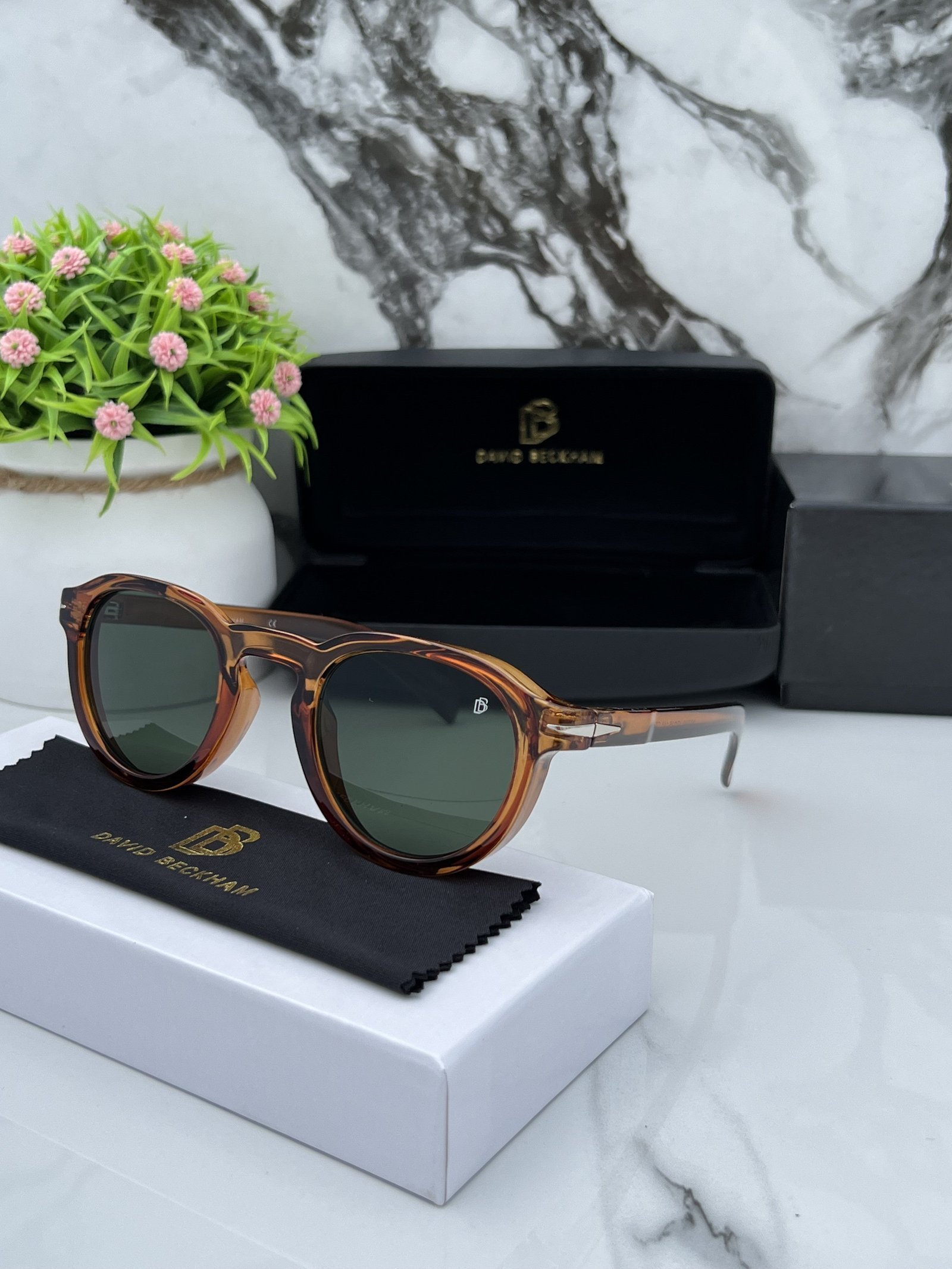 Branded Db Round Brown Green Sunglasses (With Original Kit) - Image 2