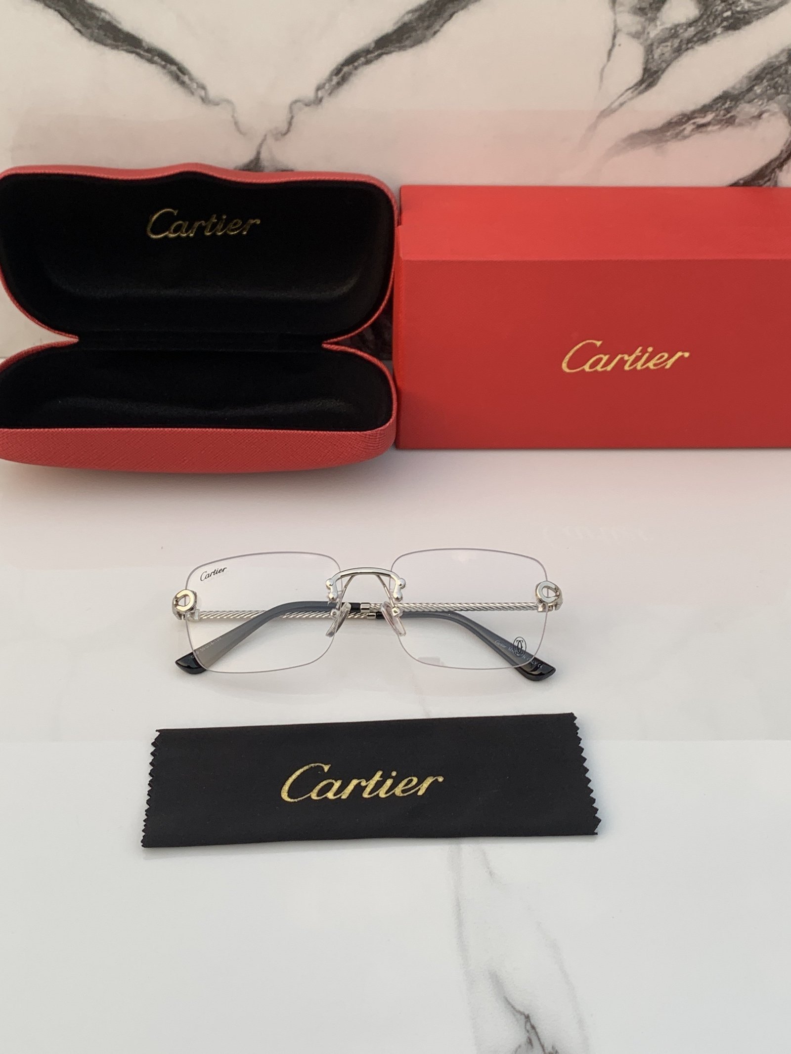 Branded Sunglasses 246_silver_plano (With Original Kit) - Image 2