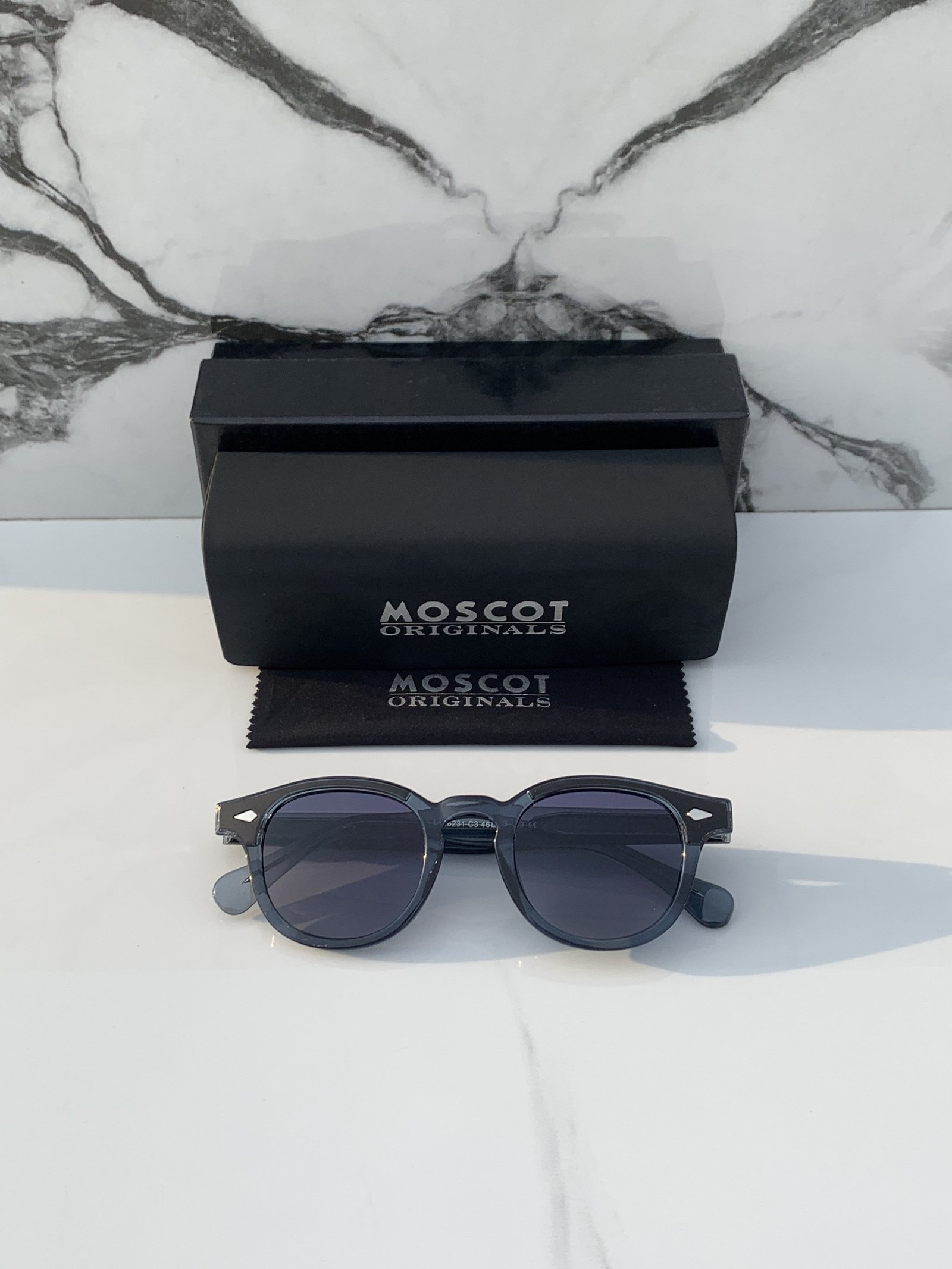 Branded Msct Blue Grey Sunglasses AD (With Original Kit) - Image 4