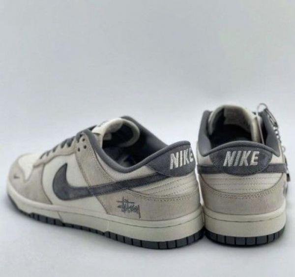 dunk low x stusy rice white carbon 384 TOP BATCH UA - Image 2