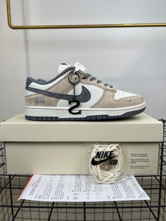 dunk low x stusy rice white carbon 384 TOP BATCH UA - Image 3
