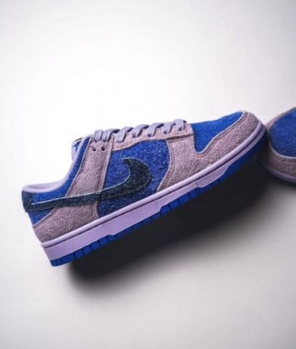 NIKE SB DUNK LOW HYDRANGEAS TOP BATCH UA - Image 2