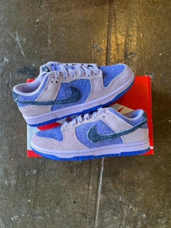 NIKE SB DUNK LOW HYDRANGEAS TOP BATCH UA - Image 3