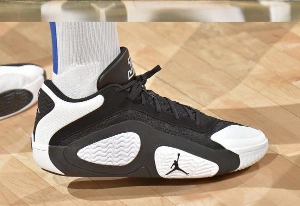 Air Jordan Tatum 2 basketball Shoe TOP BATCH UA - Image 4