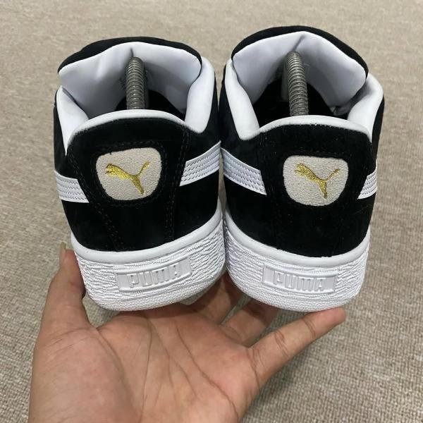 PUMA Black & White Suede XL TOP BATCH UA - Image 2