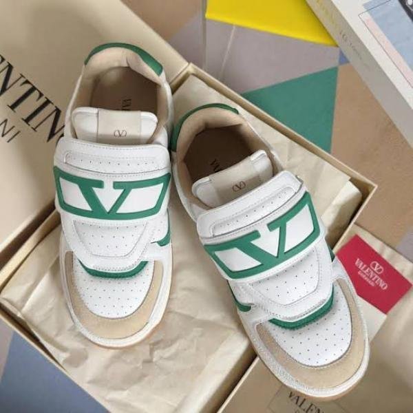 VALENTINO GARAVANI JOIE DE JOUER LEATHER SNEAKER TOP BATCH UA - Image 4