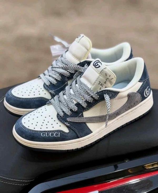 Nike Air Jordan Retro 1 X Dio_r Travis Scott Navy Blue TOP BATCH UA - Image 3