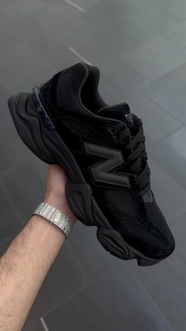 New Balance 9060 tripple black TOP BATCH UA - Image 3