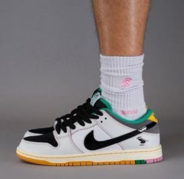 Dunk Low CSEF Pro Summit White Black Iron TOP BATCH UA - Image 4