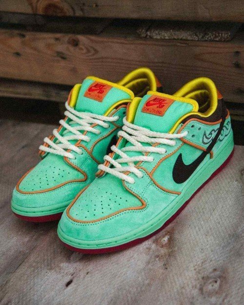 Nike SB Dunk Low QS Black Rodeo Tourmaline TOP BATCH UA - Image 3