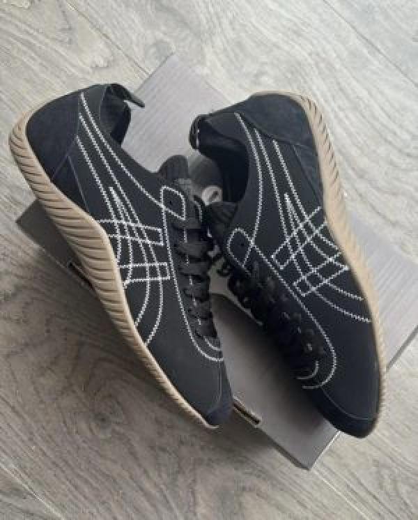 Onitsukaa Tiger Sclaw Black white TOP BATCH UA - Image 4