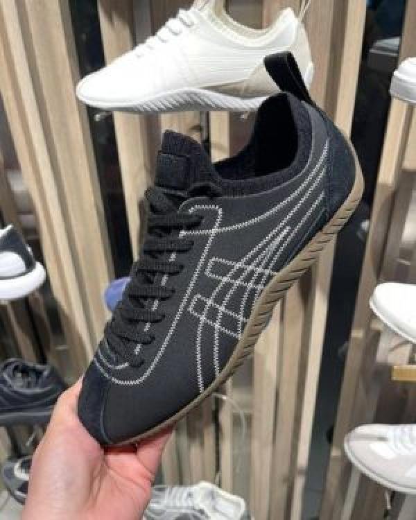 Onitsukaa Tiger Sclaw Black white TOP BATCH UA - Image 2