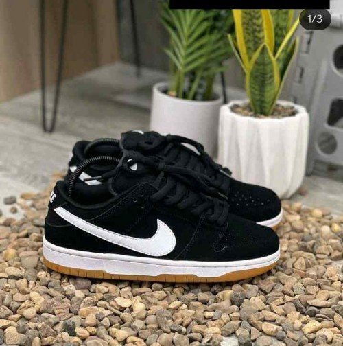 Nike SB Dunk Low Pro Black Gum TOP BATCH UA - Image 2