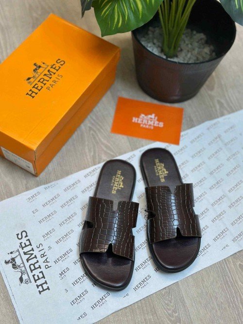 Hermes Izmir Premium Brown Sandal - Image 2