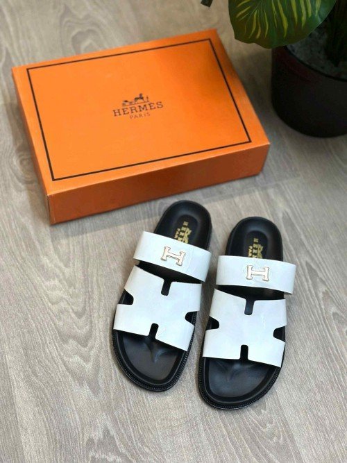 Hermes Chypre Soft Comfort White Black Shine Sandal - Image 2