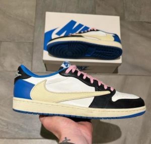 Travis Scott X Fragment X Air Jordan 1 Low OG TOP BATCH UA - Image 5