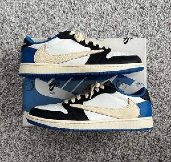 Travis Scott X Fragment X Air Jordan 1 Low OG TOP BATCH UA - Image 3