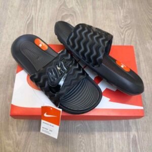 Nike Victori One Classic Textured Premium All Black Flip-Flop