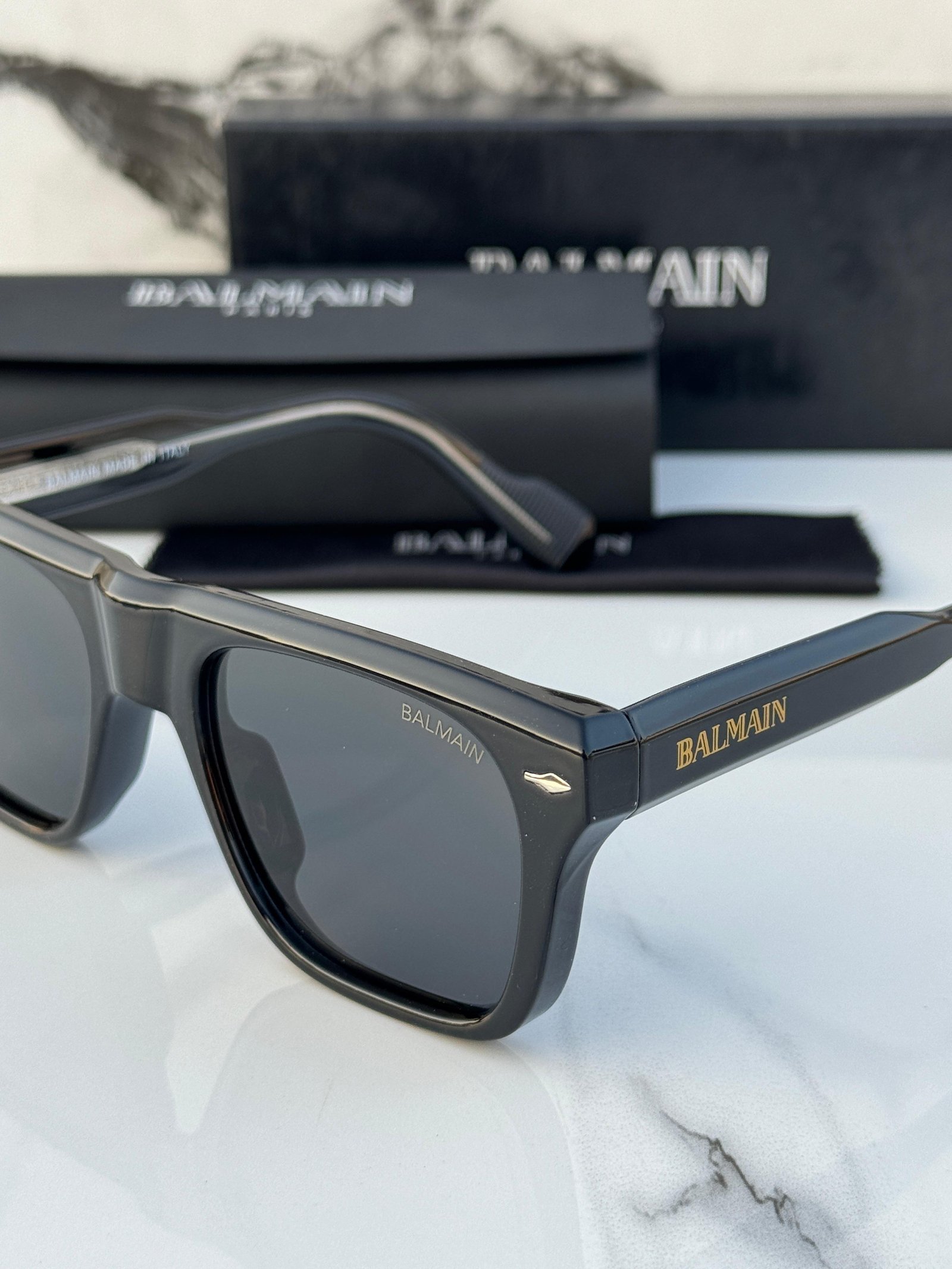 Branded Sunglasses Full Black BLMN .(With Original Kit) - Image 2