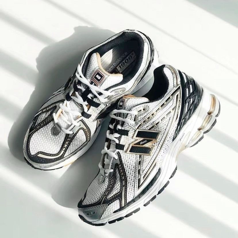 NEW BALANCE 1906R (WHITE/GOLD) - Image 2