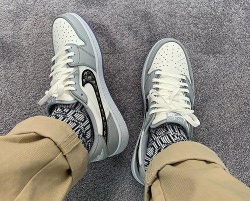 Branded Retro 1 Sneakers low - Image 2