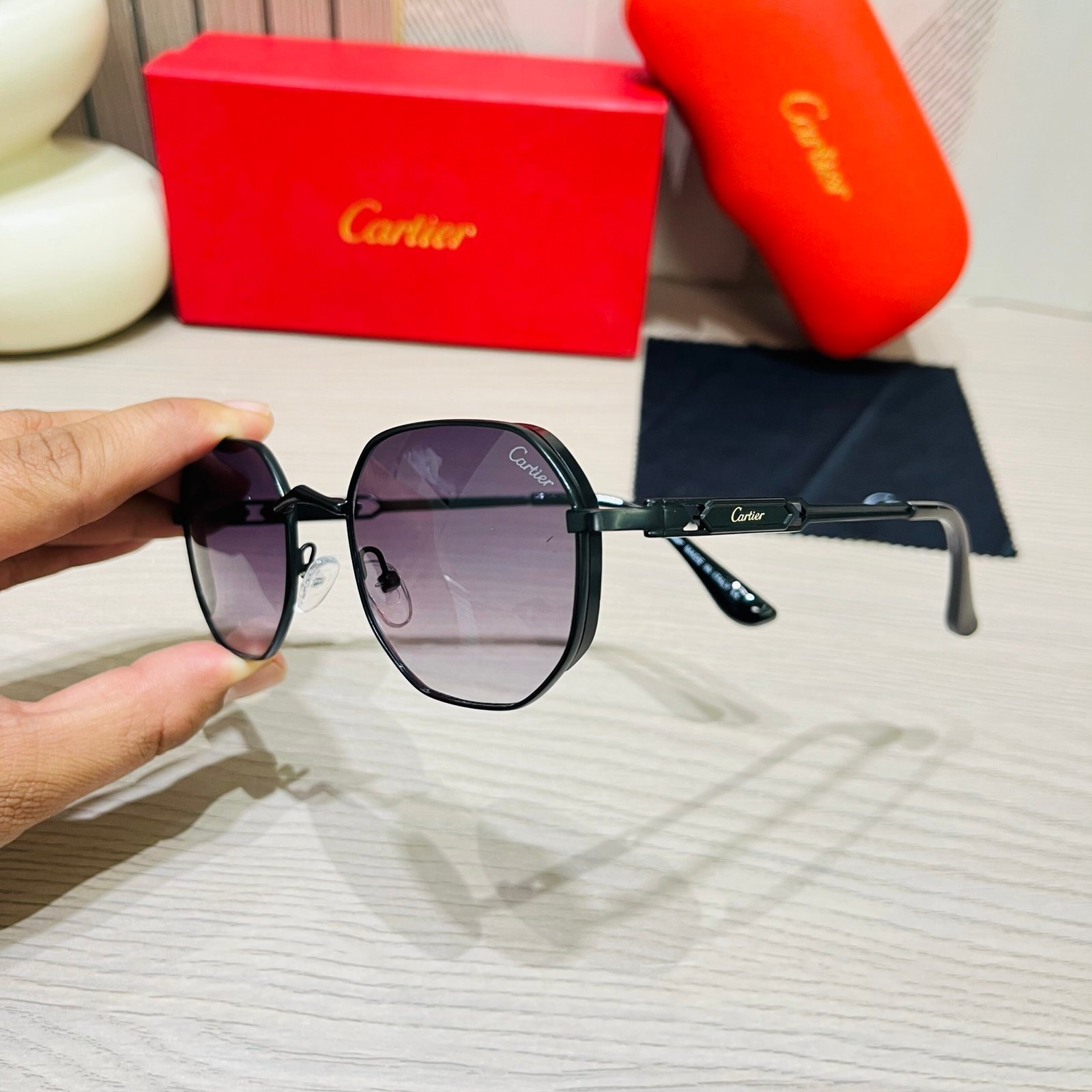 Cartier premium Sunglasses’s - Image 4