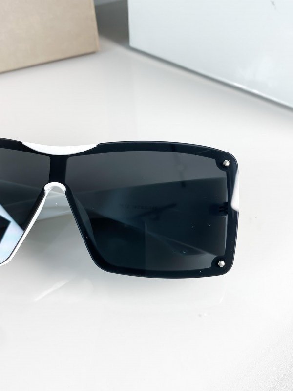 Dior White 7812 - Image 6