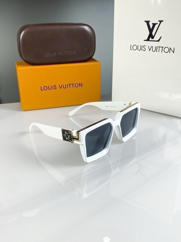 Louis vuitton 3013 - Image 2