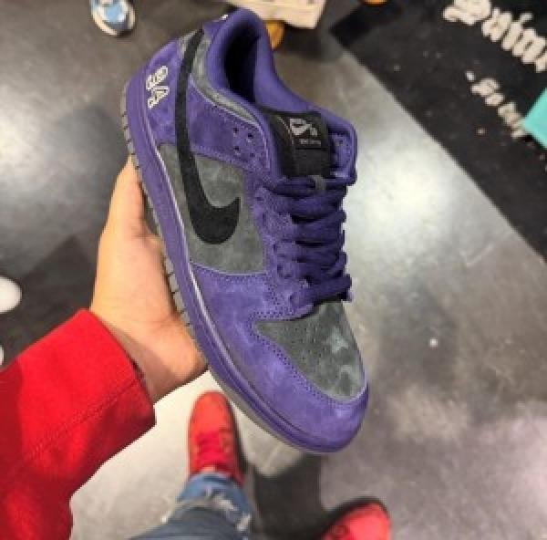 supreme x Nikke sb dunk low ink iron grey fixed - Image 3