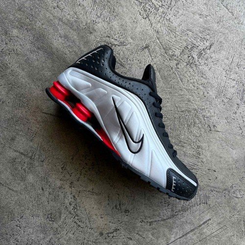Nikee Shox R4 Black Metallic Silver - Image 4