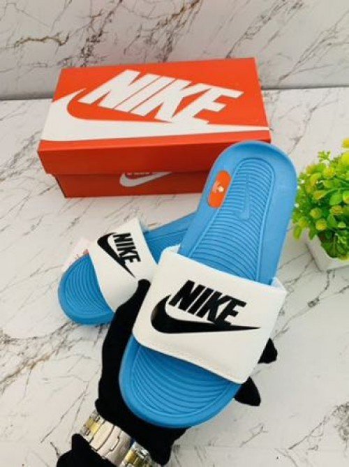 NIKE Victory Slide