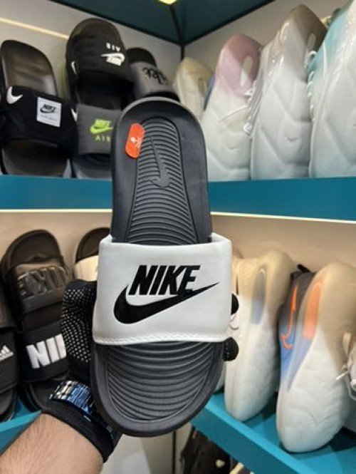 NIKE Victory Slide
