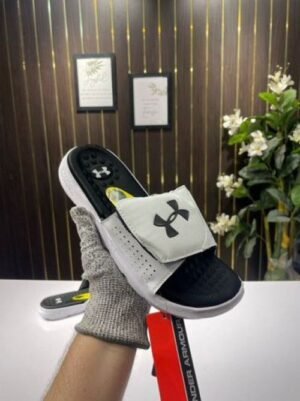 UNDER ARMOUR SOFT CUSHION SLIDE