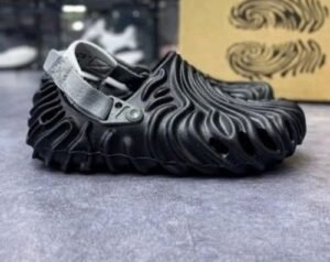 CROCS SALEHE BEMBURY POLLEX CLOG BLACK