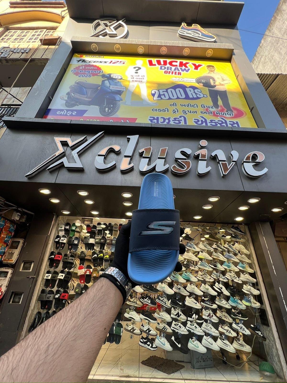 SKECHERS Men HYPER SLIDE