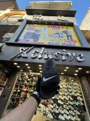 Nike Air Max Velcro Slides
