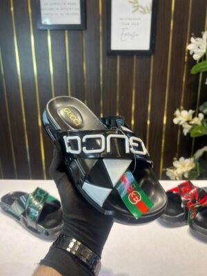 Guccii Italian Premium Logo Slide