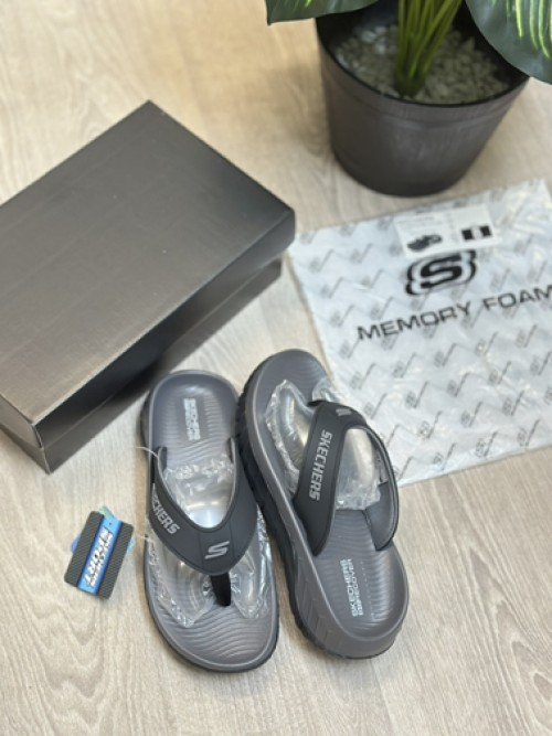 Skechers Go Recover Adjust Premium Grey Black Simplex - Image 2