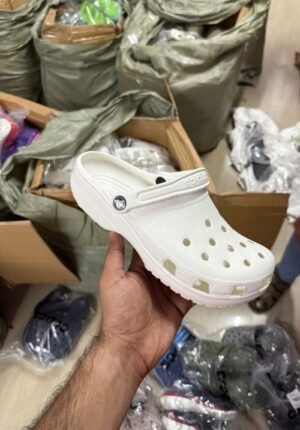 Crocs Classic Clogs white