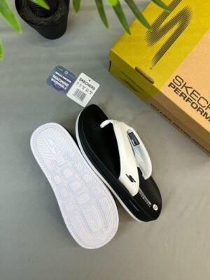 Skechers V-Shape Hyper Slides