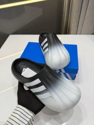 Adidas superstar premium slide