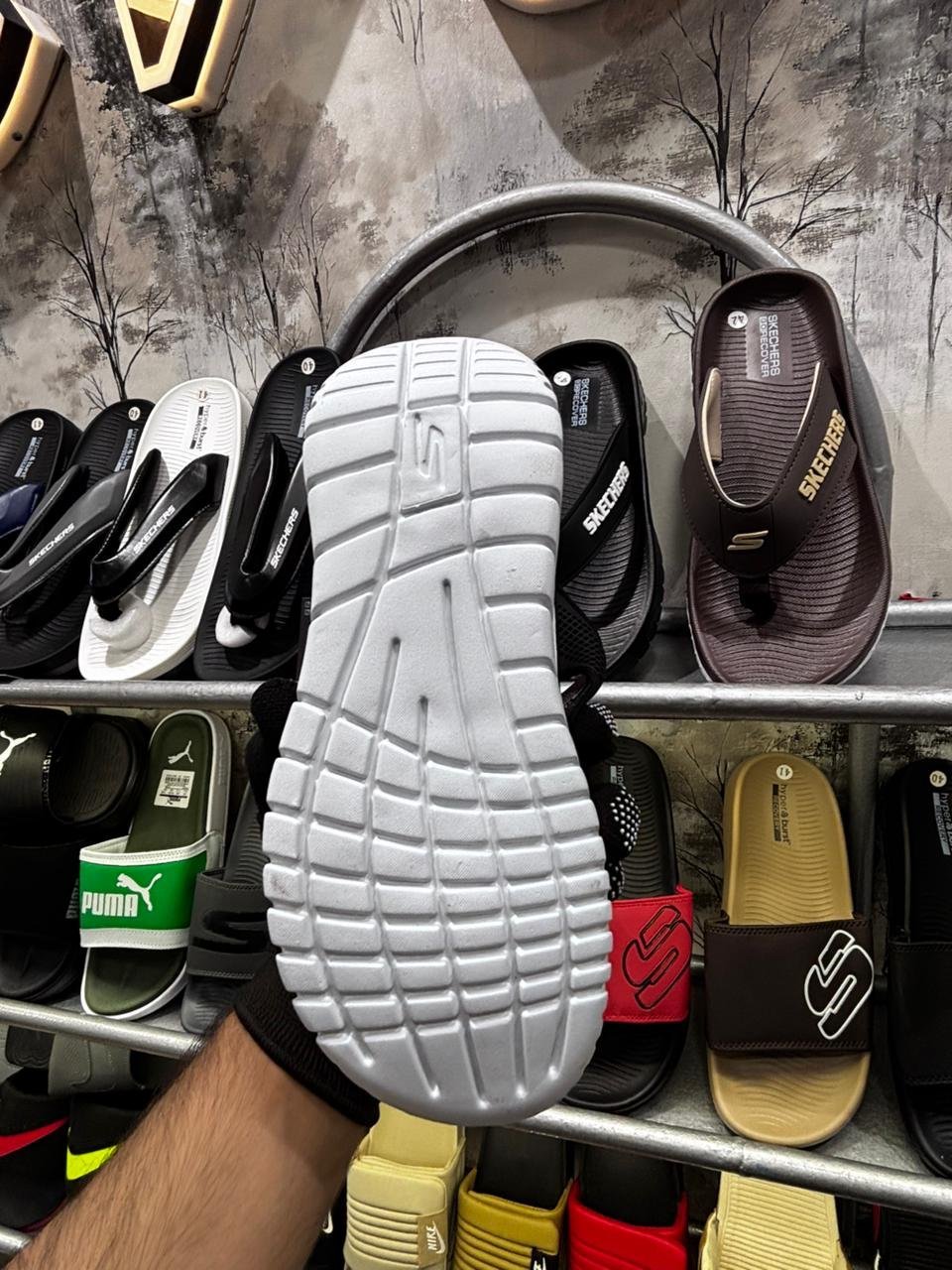 SKECHERS V SHAPE BIG SOUL - Image 3